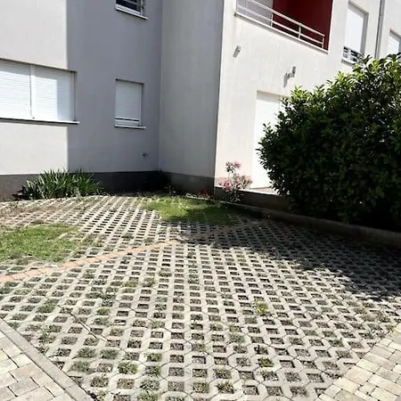 Oleander Apartament *