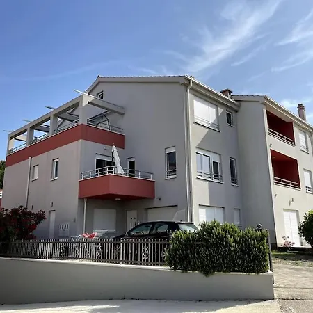 Oleander Подстрана