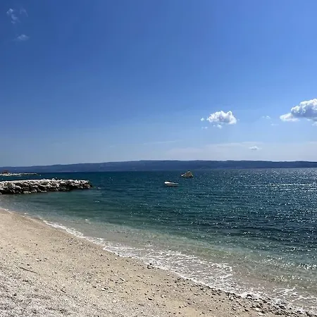 Oleander Апартаменты Подстрана