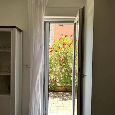 Апартаменты Oleander *