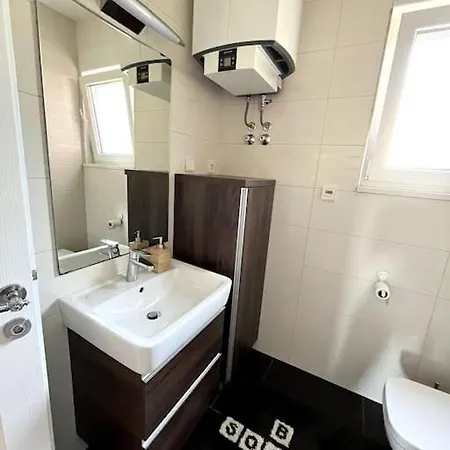 Oleander Apartament Podstrana