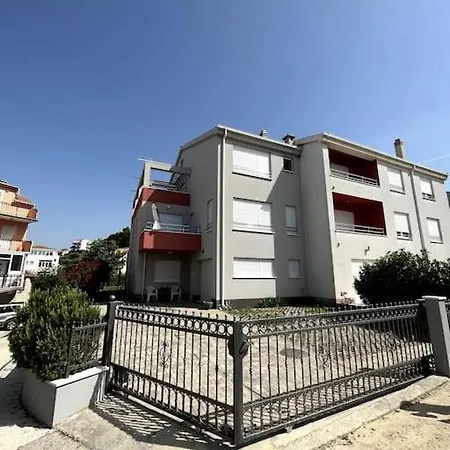 Oleander Подстрана