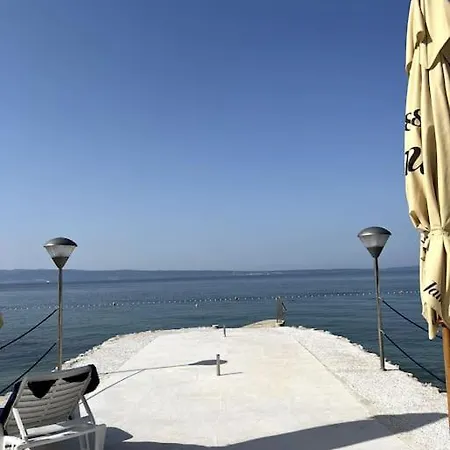 Oleander * Podstrana