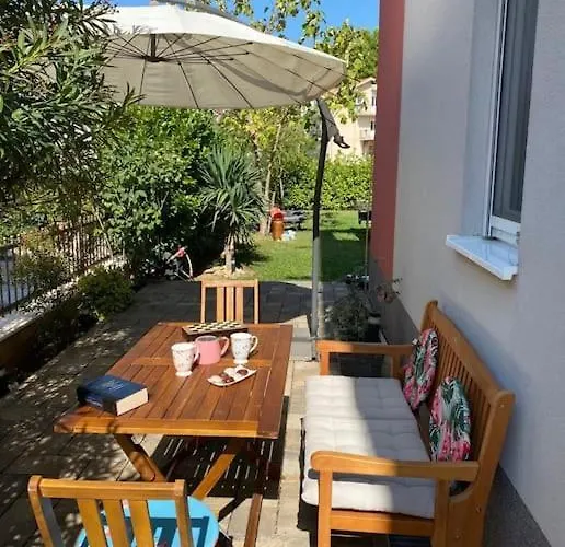 Oleander * Podstrana